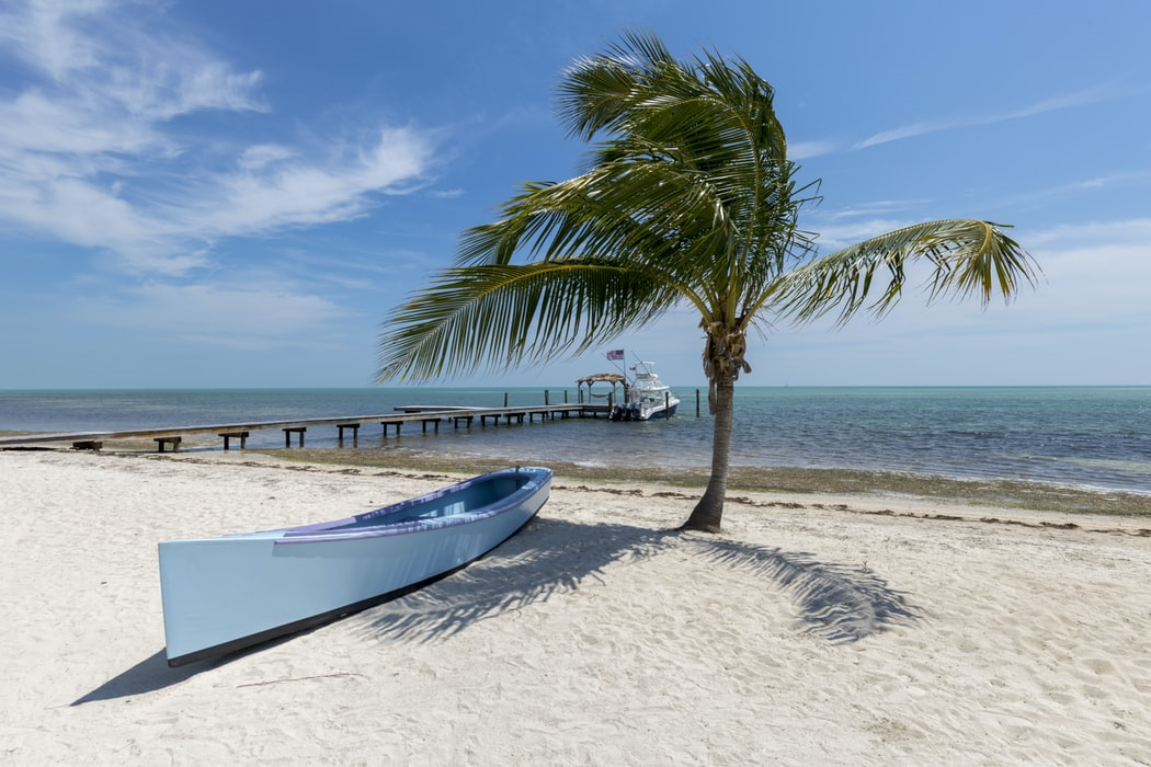 Key West Beach Vacation【 Guide】& Things to Do | HomeToBeach